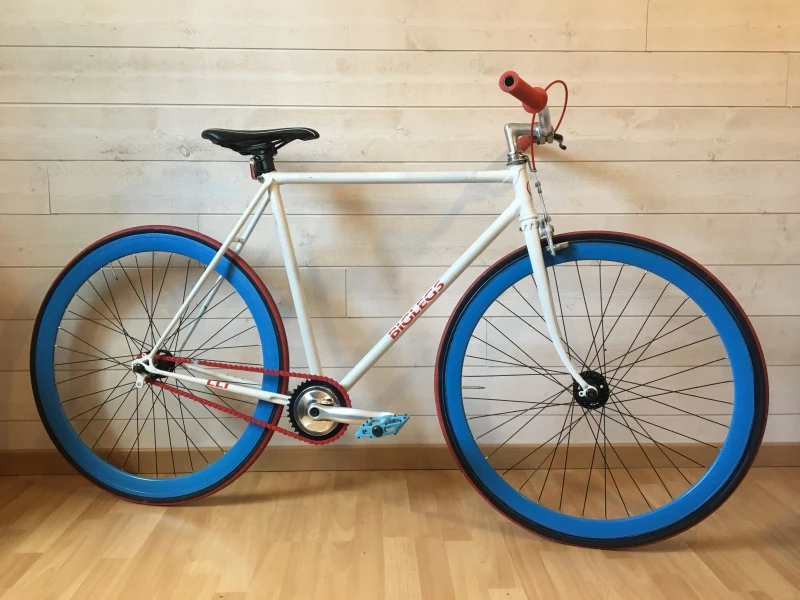 Fixie Biglegs Bleu Blanc Rouge 3 Fixie Biglegs Bleu Blanc Rouge
