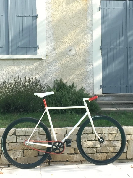 Fixie Super Beau Et Quasi Neuf 3 Fixie Super Beau Et Quasi Neuf