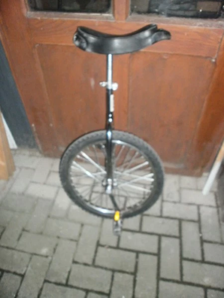 Monocycle 2 Monocycle